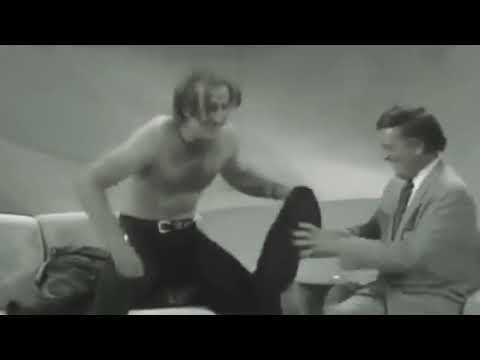 In attesa, Waiting For, di DREAM SCENARIO, lo scatenato NICOLAS CAGE ai tempi di WILD At HEART, ahah