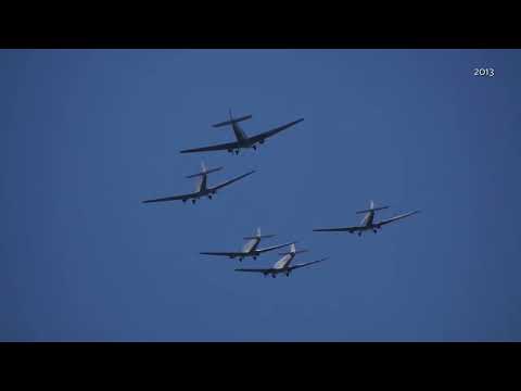 5 Junkers JU-52 Formation | Sound of 15 Radial Engines! | Hahnweide DE 2013
