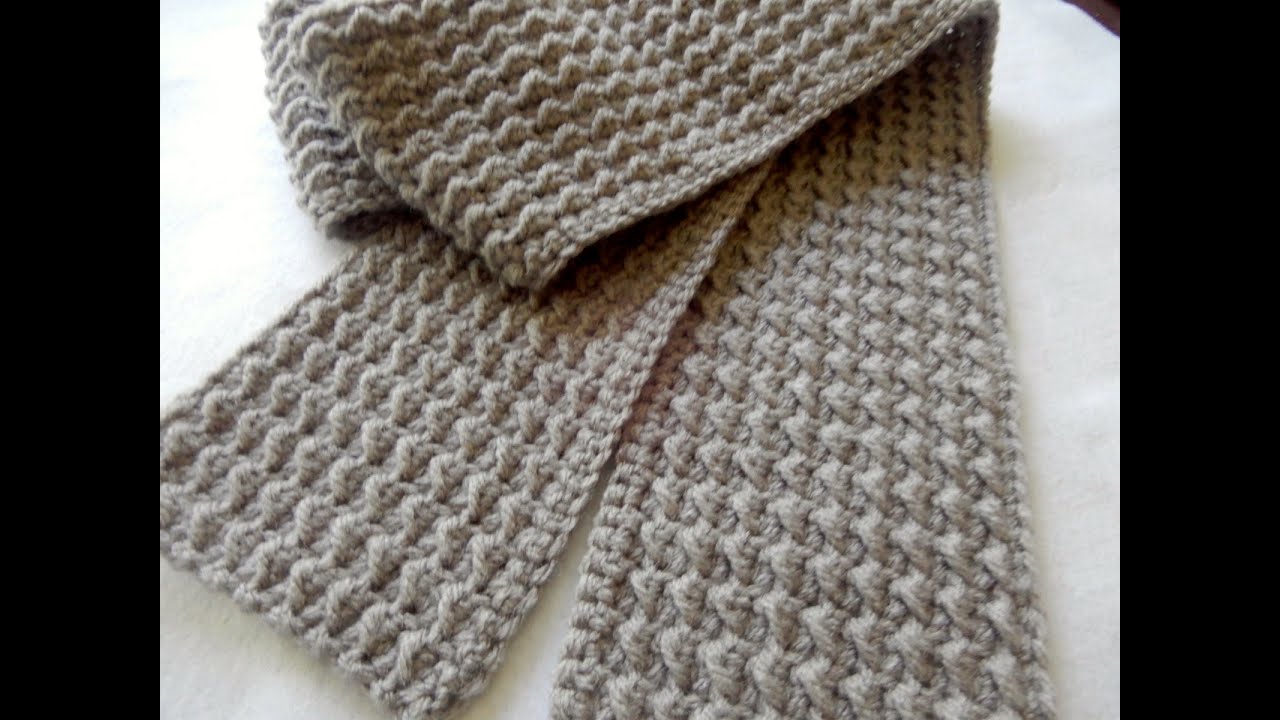 Anyone can crochet this Scarf! So easy and fast