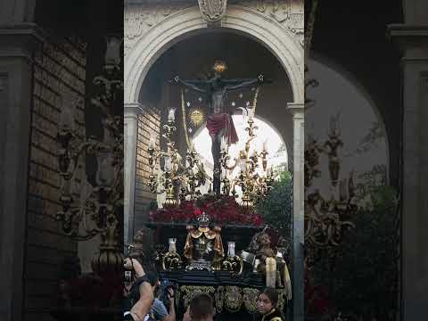 El Santísimo Cristo del Remedio de Ánimas es la esencia del luto en el Lunes Santo de Córdoba.