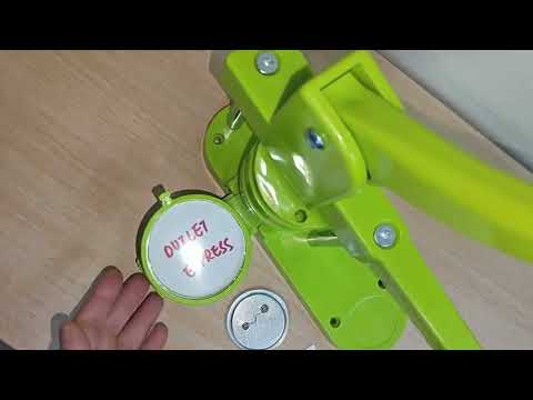DIY手動自製襟章機 (連58mm模具套裝) | 送100個襟章耗材 |免安裝操作簡單 | 胸章/磁貼等適用 - 影片預覽