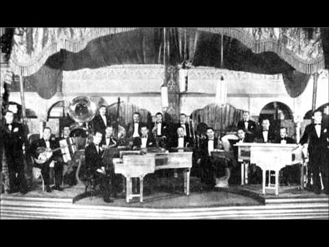 I Found A Million Dollar Baby - Gus Arnheim w/Cocoanut Grove Orch. Hollywood (1933).