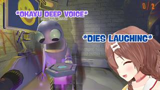 Korone LOSES IT when Okayu's voice suddenly changes [Hololive R.E.P.O]