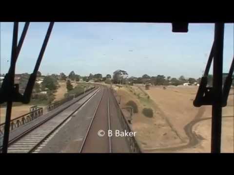 A seriously "oh crap" moment : Australian Railways Video