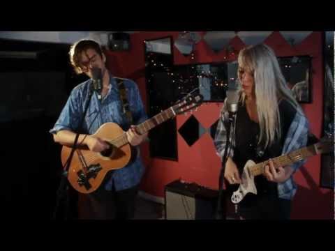 Big Deal - Chair (Live)