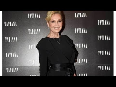 Zpěvačka Helena Vondráčková v černé. Tomu se říká cit pro eleganci