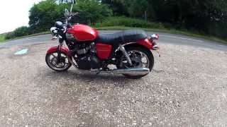 2013 Triumph Bonneville Review