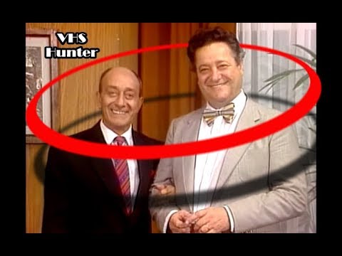 Olmedo Enters Rogelio Roldán's Set Out of Character