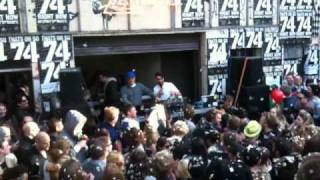 Rock The Block by N°74 - Kissenschlacht bei Modeselektor Auftritt