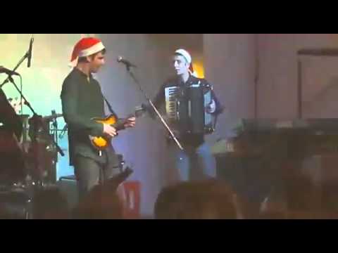 Grupa Amigos-mix Fato mori dusmanke, Ramo