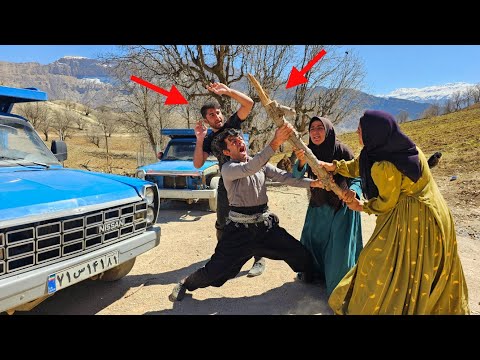 Mahtab’s husband came to eshagh farm for Returning his wife