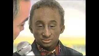 Nelson de la Rosa in love video