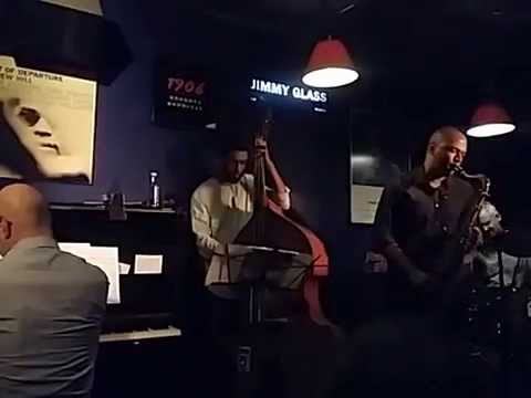 WALTER SMITH III & LAURENT COQ 4TET