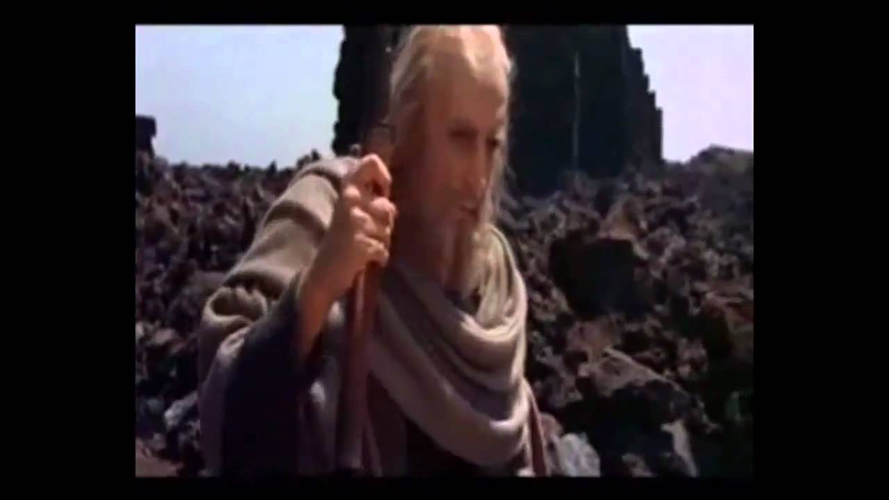 Entre a Fé e a Razão -  Trazendo a Arca ( Novo Cd ).avi