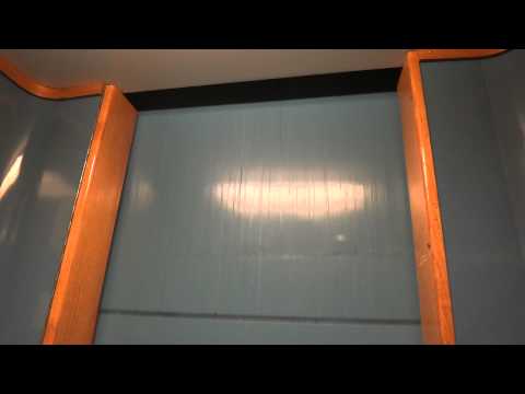 ASEA Graham (mod. by: KONE) traction elevator @ Norra Hamngatan 5, Söderhamn, Sweden.