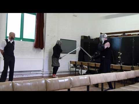 Ashley and George rapier skirmishing demonstration  - www.the1595.com