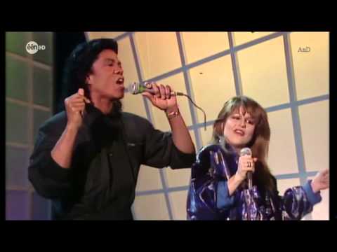 Jermaine Jackson & Pia Zadora - When the rain begins to fall