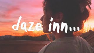 Carlie Hanson - Daze Inn (Lyrics)