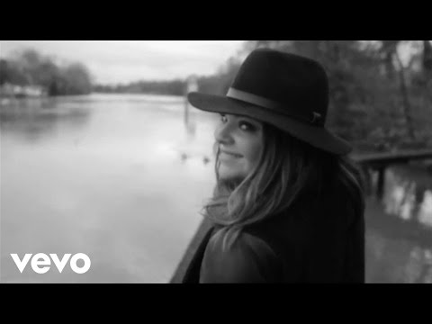 Caroline Costa - What a Feeling (Flashdance) (Clip officiel)