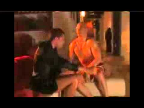 download lagu mp3 mp4 La Viva Hollywood, download lagu La Viva Hollywood gratis, unduh video klip La Viva Hollywood