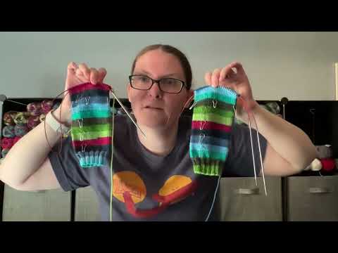 Episode 208: Self striping yarn queen