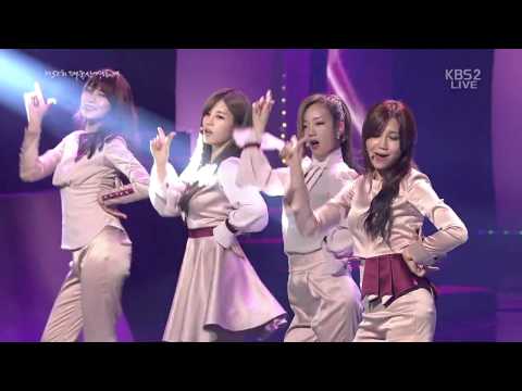 141121 Apink at 51st daejong flim festival