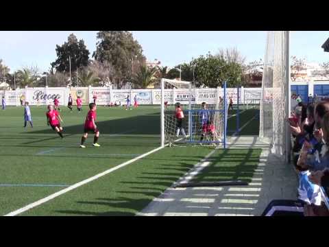 Chipiona C.F. 4-U.D. Roteña 4