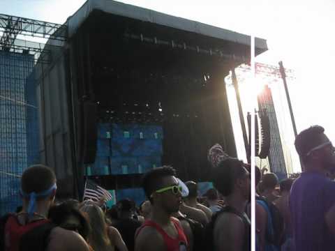 Electric Zoo NYC 2012 Sunday Part 04 - Porter Robinson