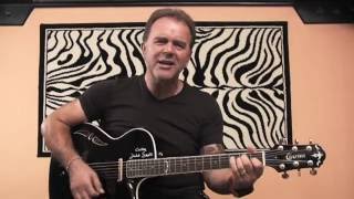 Videoklip Jakub Smolík - Jen blázen žárlí s textom piesne