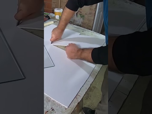 Vídeo relacionado con XINGSUI Marcos para póster 43cm-4 juegos de colgadores para póster, kit para colgar obras de arte en lienzo, para pósters, cuadros, fotos, mapas, pergaminos (con orejas para colgar)