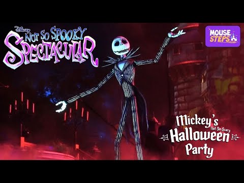 Disney's Not-So-Spooky Fireworks Spectacular at Mickey's Not-So-Scary Halloween Party (4K)