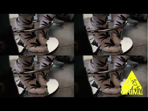 Roxxxan - Too F*cking Facety  - Behind The Scenes - KOGtv