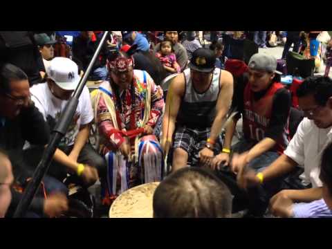 Standing Horse #2 @ Kyi-Yo powwow 2014