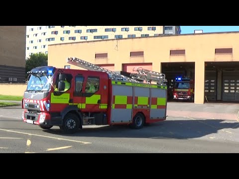 *ONE TONES!* Two Pump Turnout - Leeds Fire Station, West Yorkshire Fire & Rescue