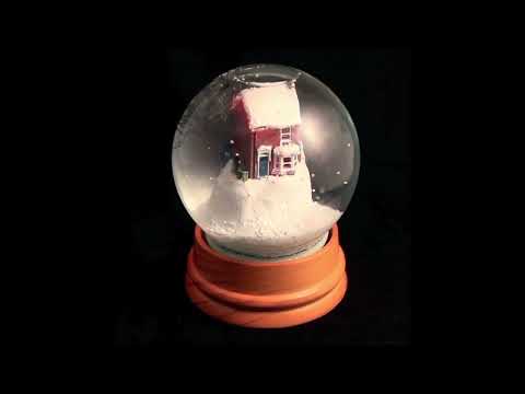 Videoclip de A Doe to a Deer — Los Campesinos!