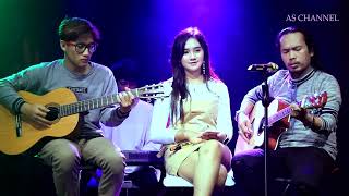Download lagu Yeyen Novita feat. Arya Satria - Cintaku Satu (Acoustic) mp3