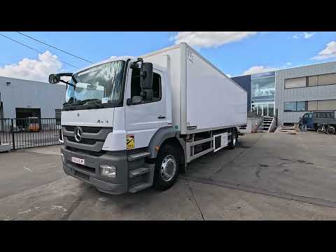 Mercedes-Benz video nahled