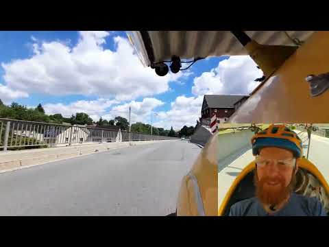 Bergab mit 50 durch Großdrebnitz im Solar-Velo