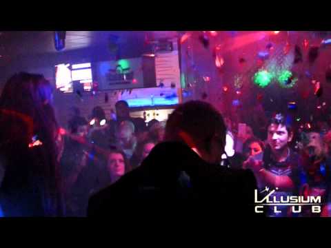 PAPA AP - GASOLINA live @ l'Illusium Club - Dinant (BE)