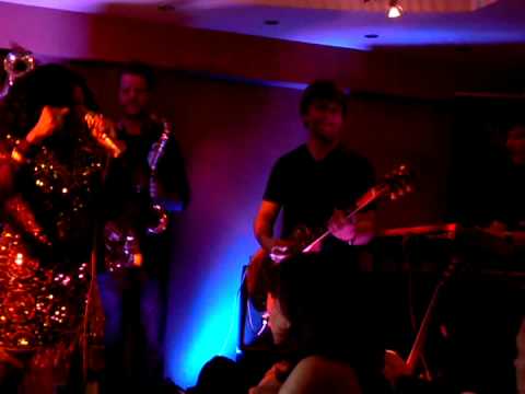 Rock and Roll mit Harriet Lewis und Gregor Hilden