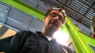T&M Garage: Fixing turn signals on a Peterbilt379
