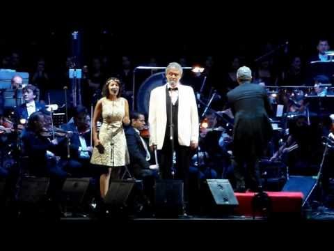 Andrea Bocelli y Gabi Moreno.