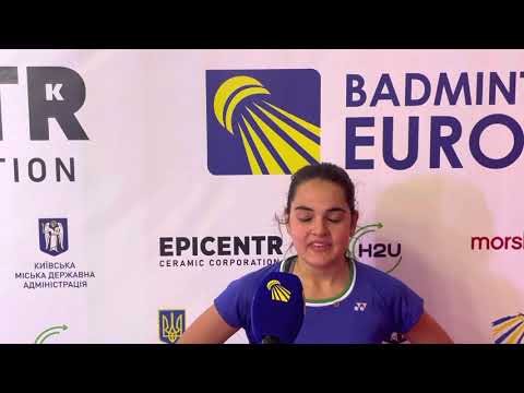 Freya Redfearn gets through nervy match to score big win!