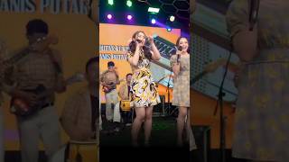 Download lagu Putar ke kiri ke kanan Manise(Maumere)||Dike Sabrina Ft Silvy Kumalasari mp3