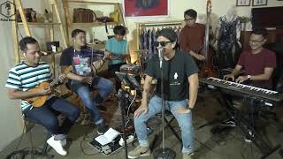 Download lagu PAKSI BAND KAPAL KERUK mp3