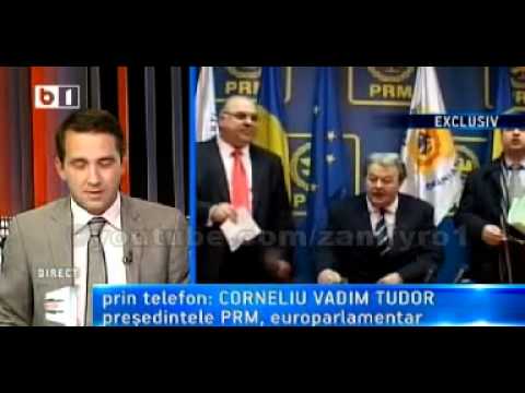 Vadim Tudor, offended by Cezar Marin