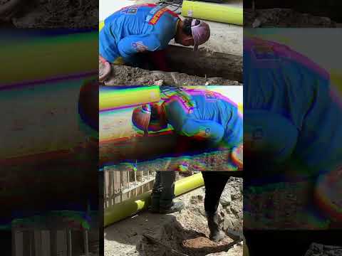 CUADRILLAS DEL PLAN TOPO MEJORA EL SISTEMA DE AGUAS RESIDUALES EN LA CALLE MARIÑO