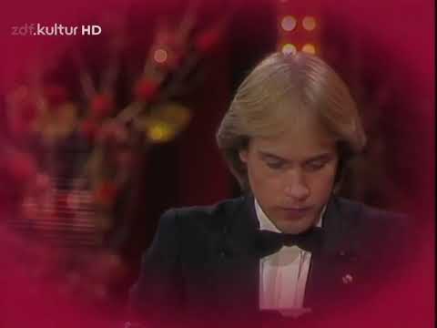 Richard Clayderman -  Ballade Pour Adeline (1976) [High Quality] Video