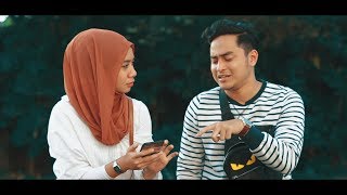 Download lagu Parody TikTok : Sahabat Atau Cinta mp3