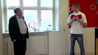 David Lowe teaches countertenor, 19-year-old Kenneth (Masterclass 2009 at Den Jyske Sangskole)